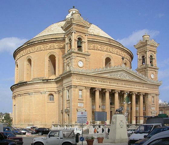 File:Domen i Mosta.jpg