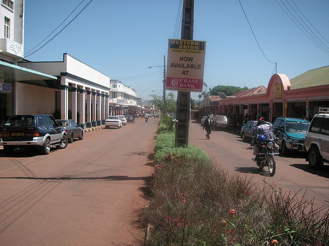File:Jinja PICT0177.JPG