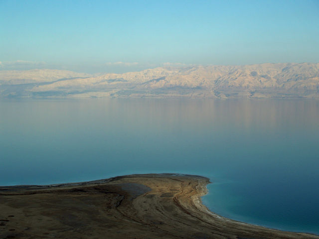 File:Dead Sea by David Shankbone.jpg
