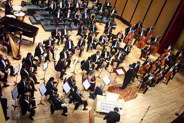 File:Orquesta Filarmonica de Jalisco.jpg