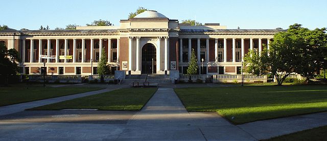 File:Memorial Union at Oregon State University.jpg