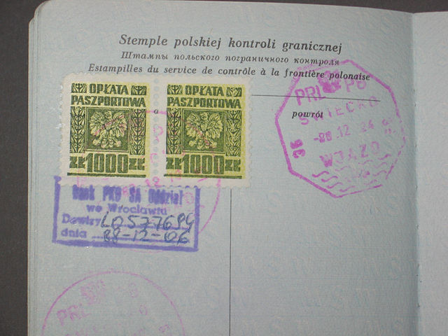 File:PL1988oplata.paszportowa.jpg