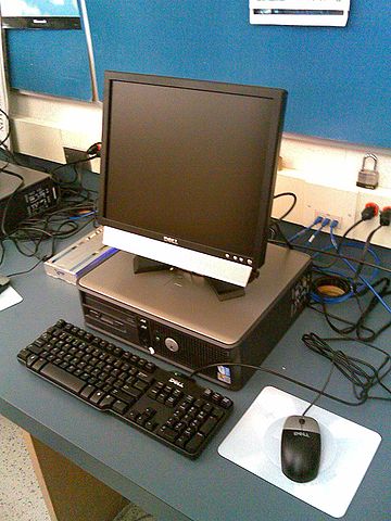File:Desktop personal computer.jpg