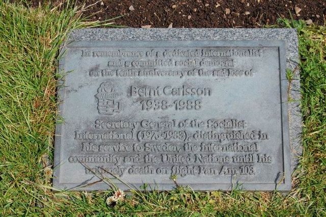 File:BerntCarlssonMemorial.jpg