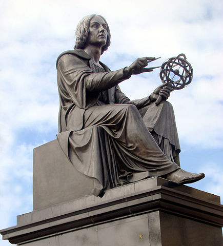 File:Copernicus by Thorwaldsen Warsaw 02.jpg