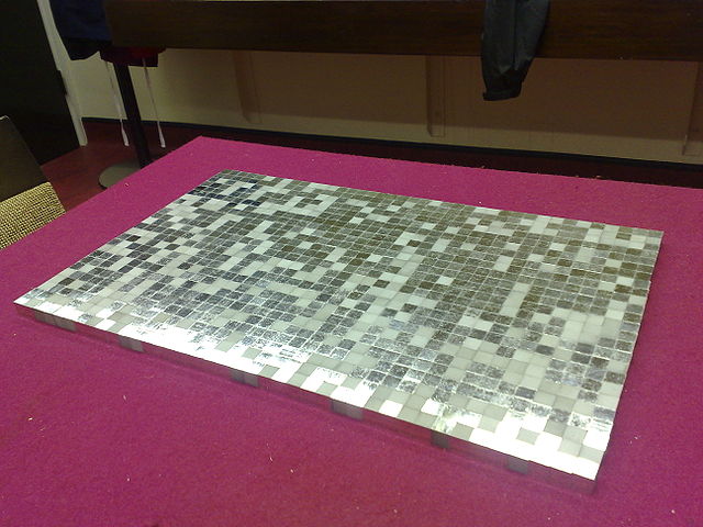 File:One litre of Platinum.jpg