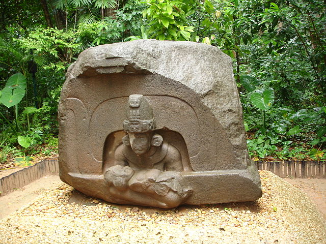 File:La Venta Altar 5 (Ruben Charles).jpg