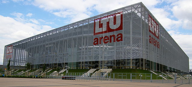 File:LTU-Arena Düsseldorf.jpg
