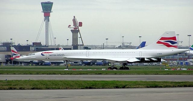 File:Concorde g-boab in storage arp.jpg