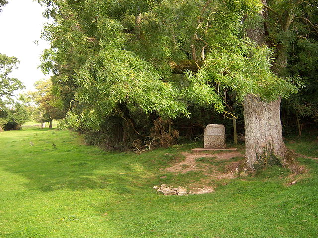 File:ThamesMarker.JPG