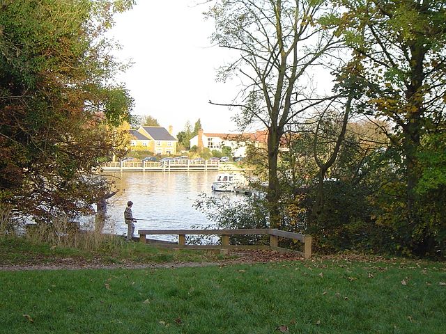 File:PentonHIsle.JPG
