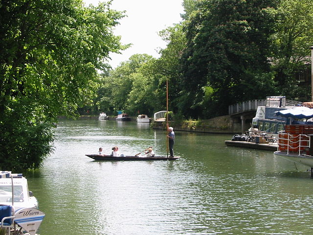File:River thames oxford.jpg