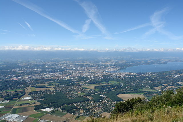 File:Genève vue du Salève.jpg