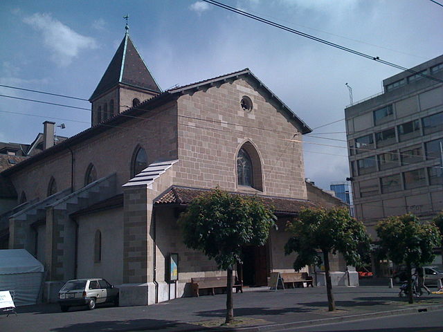 File:Parvis Gervais.jpg