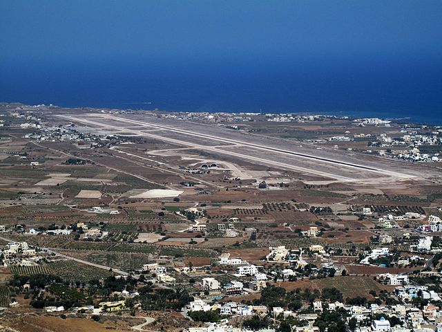 File:Santorini Airport.JPG