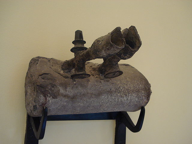 File:DSC00125 - Tubi di piombo romani - Foto di G. Dall'Orto.jpg