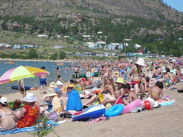 File:Dzhasybay beach.jpg