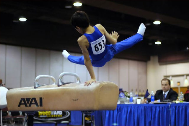 File:Gymnastics brokenchopstick.jpg