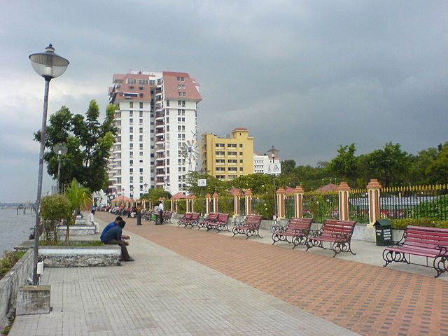 File:Musical-walkway.jpg
