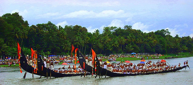 File:Kerala boatrace.jpg
