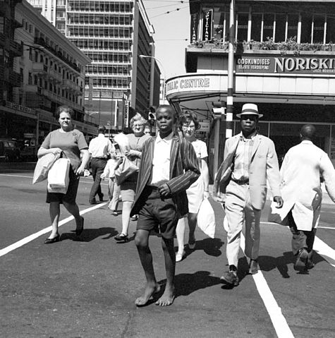 File:COLLECTIE TROPENMUSEUM Straatbeeld in Johannesburg TMnr 10004282.jpg
