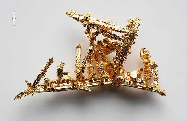 File:Gold-crystals.jpg