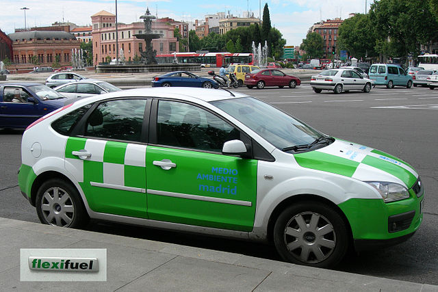 File:Ford Focus Flexifuel in Madrid with flexifuel badging.jpg