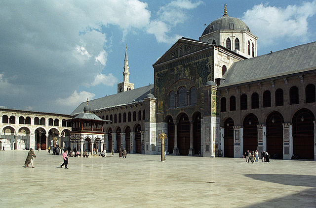 File:Courtyard2(js).jpg