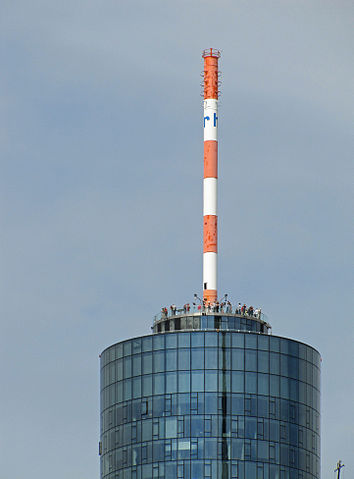 File:Maintower-spitze-005.jpg