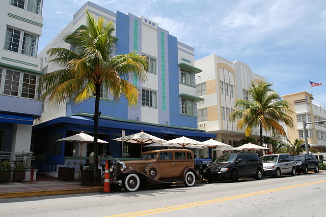 File:SouthBeachMiamiBeach.jpg