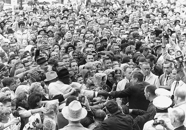 File:Fort Worth rally, 22 November 1963.jpg