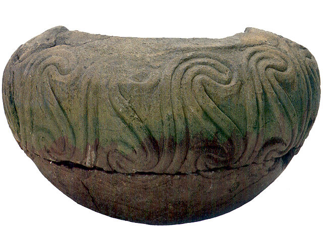 File:Butmirska vaza.jpg
