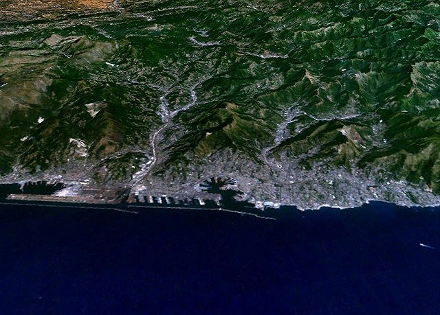 File:Genova.jpg