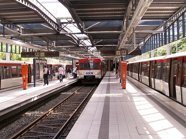 File:Aknbahn003.JPG
