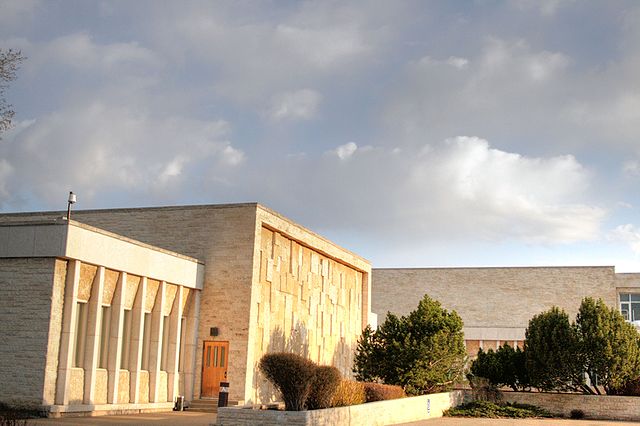 File:Royal-Alberta-Museum-Buildings-01.jpg