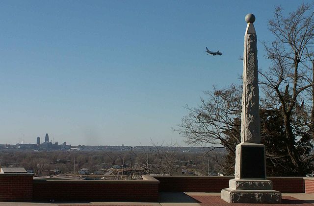 File:Council-bluffs1.jpg