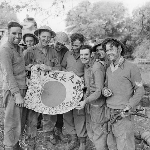 File:Royal Scots with flag 01-1945.jpg
