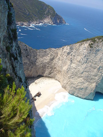 File:&Nu;&alpha;&upsilon;ά&gamma;&iota;&omicron; &Zeta;&alpha;&kappa;ύ&nu;&theta;&omicron;&upsilon;.jpg