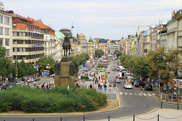 File:Peter Stehlik 2011.07.29 A.jpg