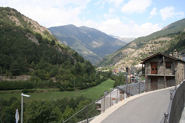 File:Ordino 02 JMM.JPG