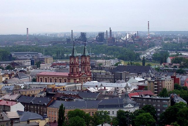 File:Ostrava, pohled z Nov&eacute; radnice 2.jpg