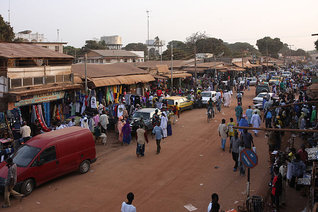 File:Serekunda market.jpg