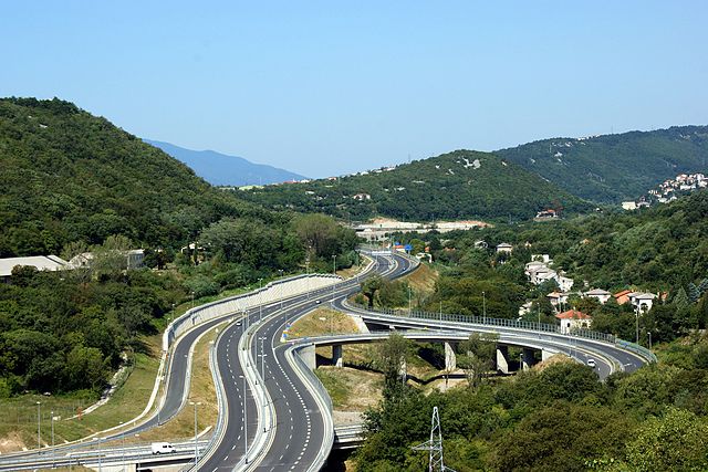 File:A7-Draga.jpg