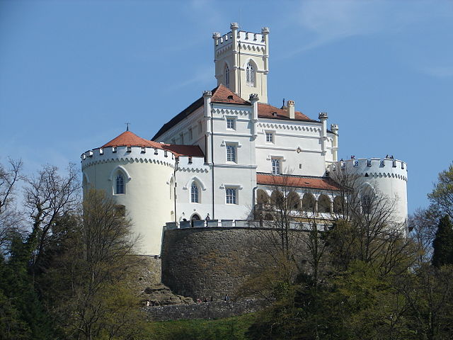 File:Trako&scaron;ćan 2007.JPG