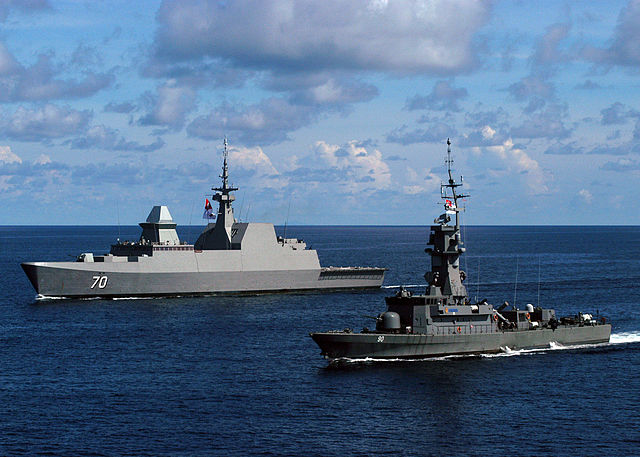 File:US Navy 100716-N-0995C-155 The Singapore navy guided-missile frigate RSS Steadfast (FFG 70) and the corvette RSS Vigilance (90) are underway during Cooperation Afloat Readiness and Training (CARAT) Singapore 2010.jpg