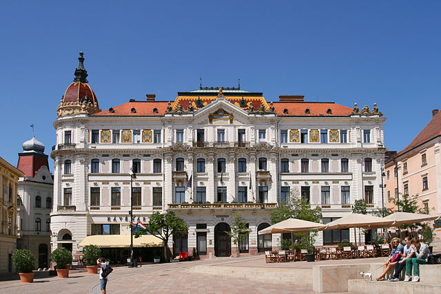 File:Pécs - County Hall 01.jpg