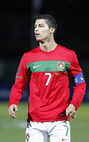 File:Cristiano Ronaldo - Dagur Brynjólfsson.jpg