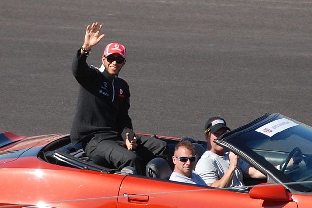 File:Lewis Hamilton, United States Grand Prix, Austin 2012.jpg