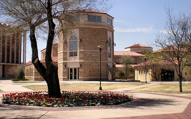 File:TTUSWlibrary.JPG