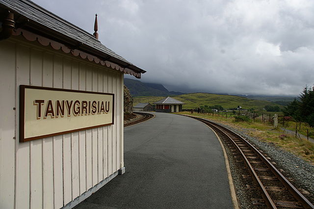 File:FR-Tanygrisiau.JPG
